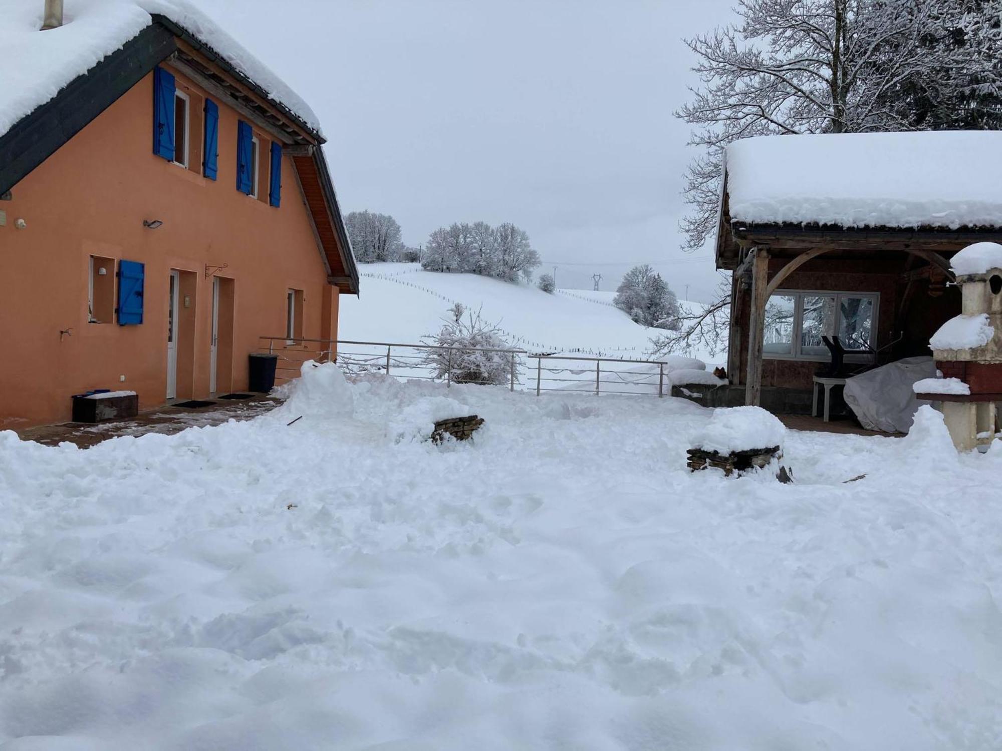 Censeau Le Moulin Des Oyes B&B 외부 사진